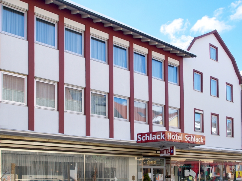hotel-restaurant-schlack-aussen